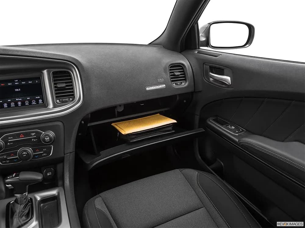 Dodge Charger 2022 3.6L SXT (Base)