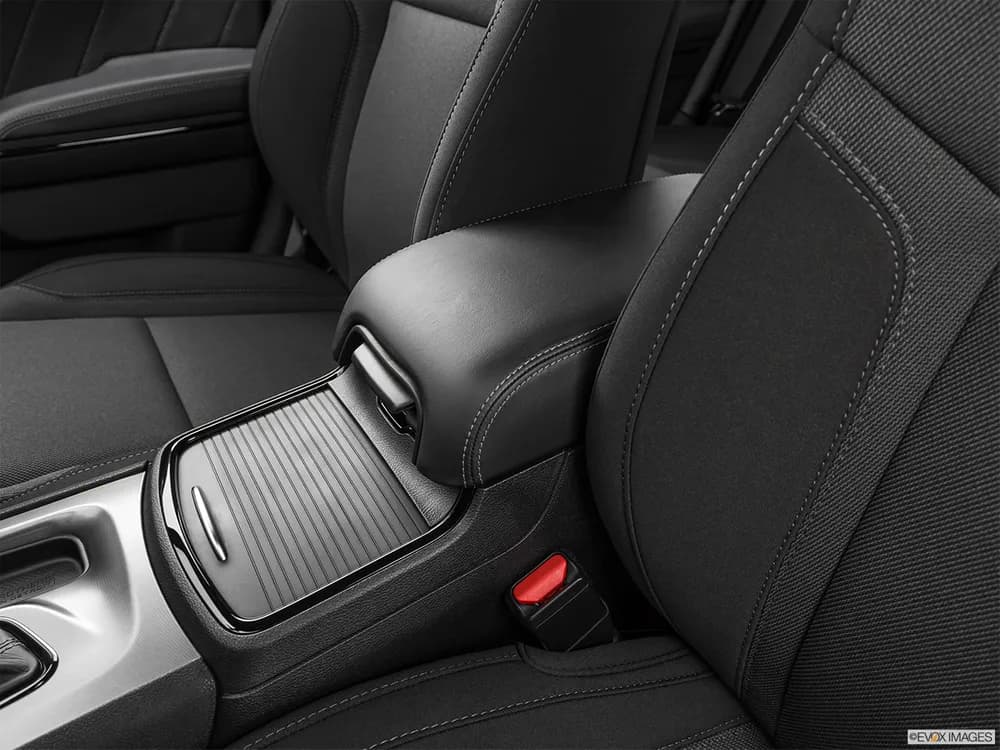 Dodge Charger 2022 3.6L SXT (Base)