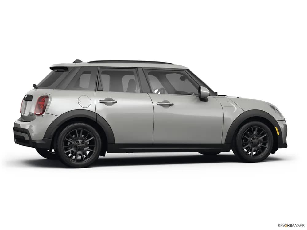 ميني هاتش 2022 5-Door Cooper