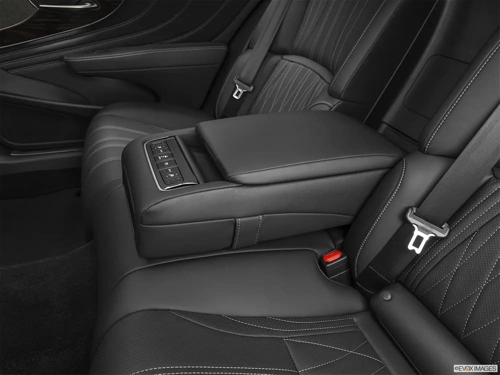 Lexus LS 2022 460 Platinum (LWB)