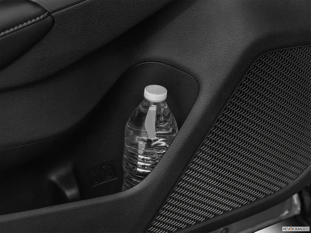ميتسوبيشي أوتلاندر 2022 2.4L PHEV S-AWD Baseline