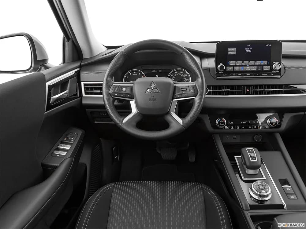 ميتسوبيشي أوتلاندر 2022 2.4L PHEV S-AWD Baseline