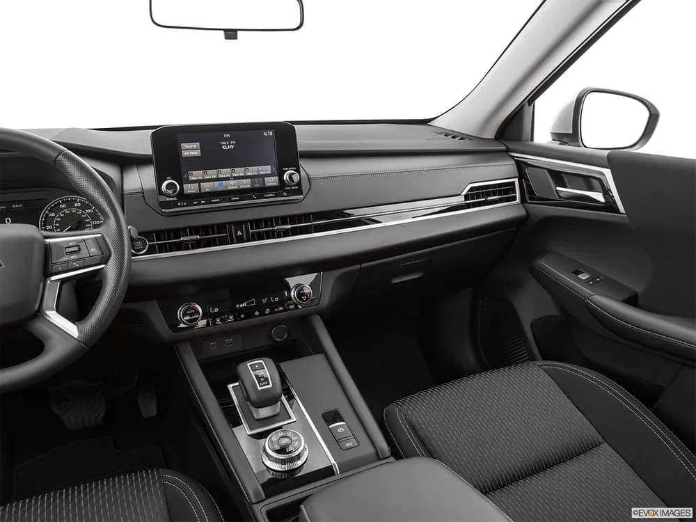 ميتسوبيشي أوتلاندر 2022 2.4L PHEV S-AWD Baseline