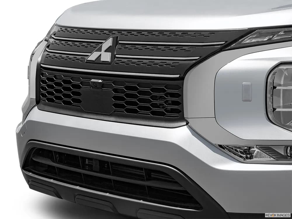 ميتسوبيشي أوتلاندر 2022 2.4L PHEV S-AWD Baseline