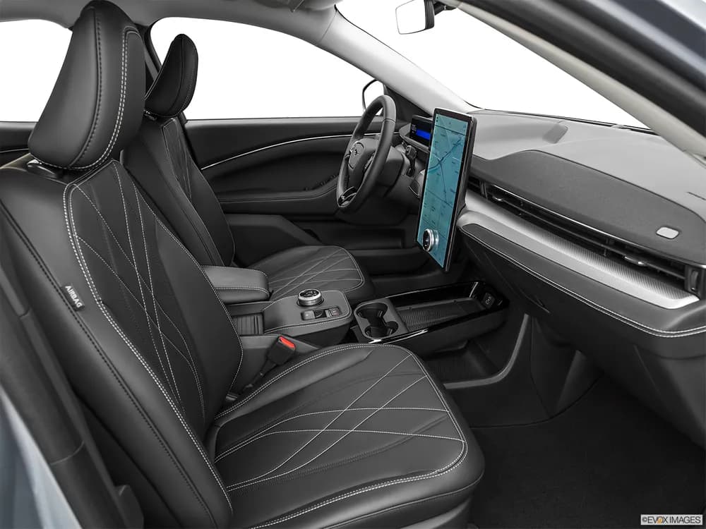 فورد Mustang Mach-E 2022 75.7 kWh 258 hp Select