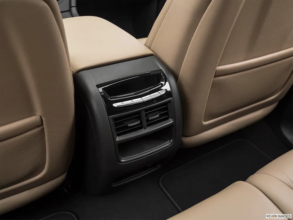 Cadillac XT5 Crossover 2018 3.6L AWD Platinum