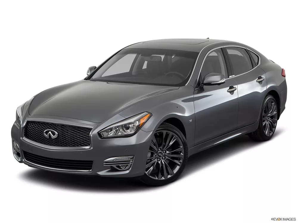 انفينيتي كيو70 2018 5.6L Luxury