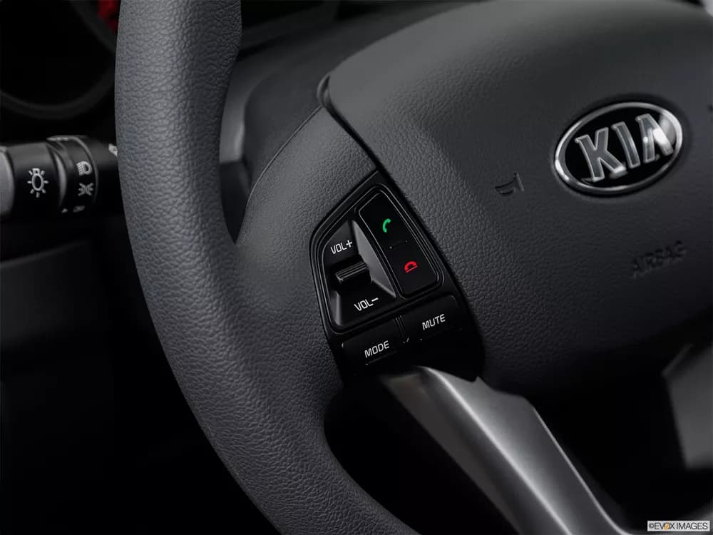 Kia Rio Sedan 2018 1.4 Base