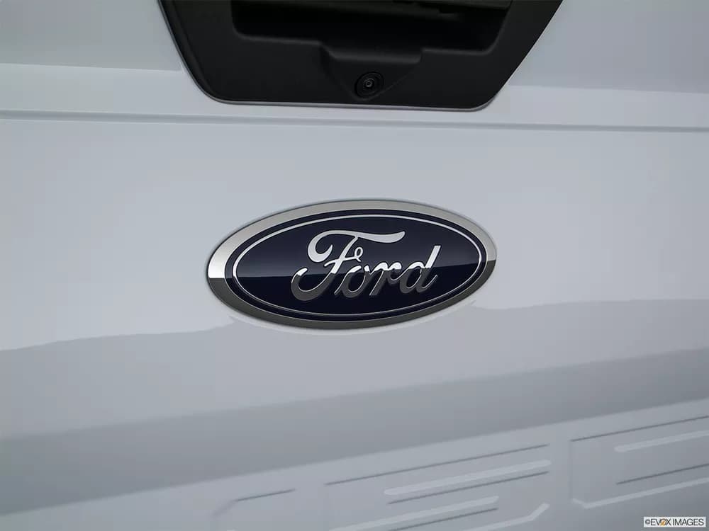 Ford F-150 2018 3.5L Regular Cab XL (2WD)