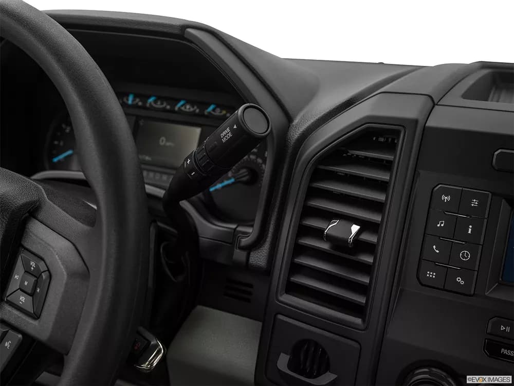 Ford F-150 2018 3.5L Regular Cab XL (2WD)
