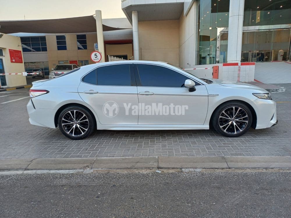 Used Toyota Camry 2019