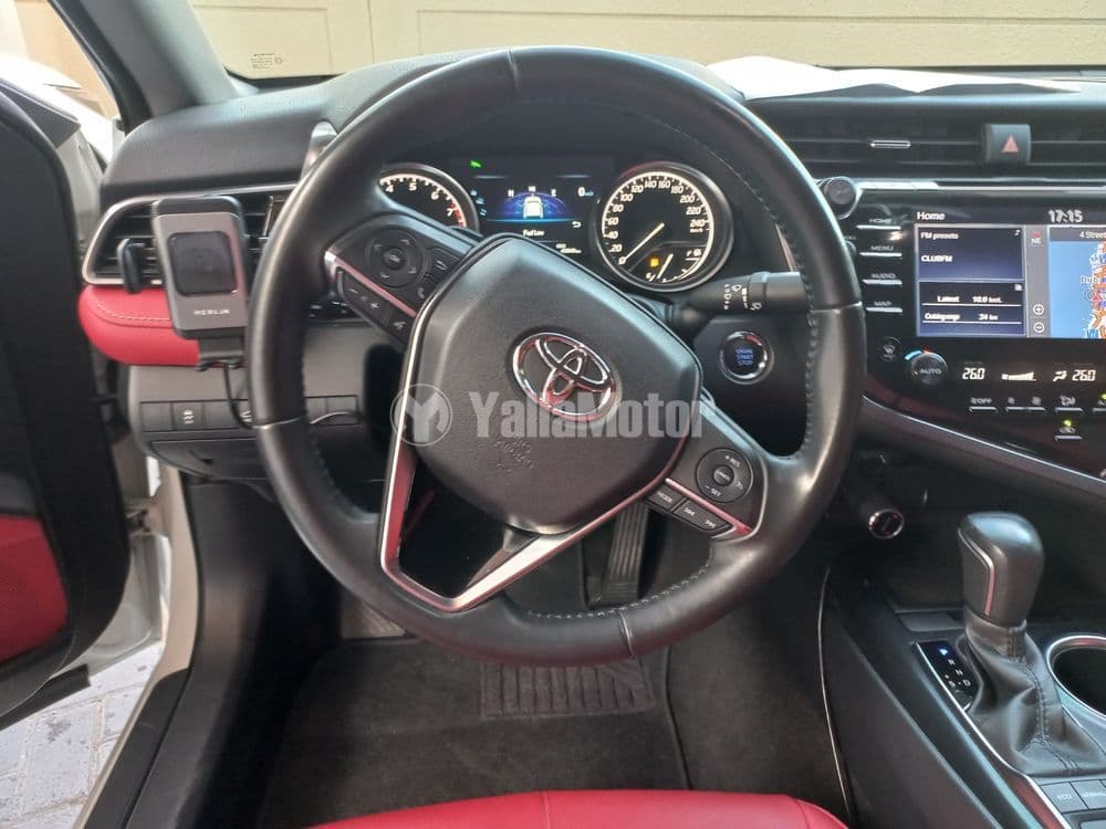 Used Toyota Camry 2019