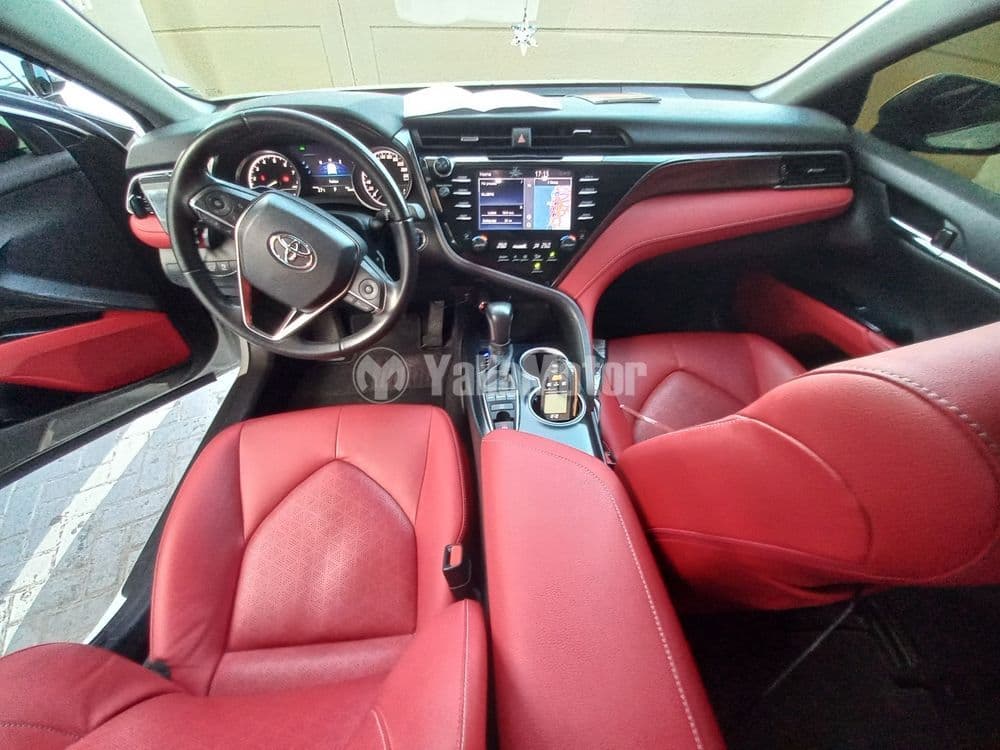 Used Toyota Camry 2019