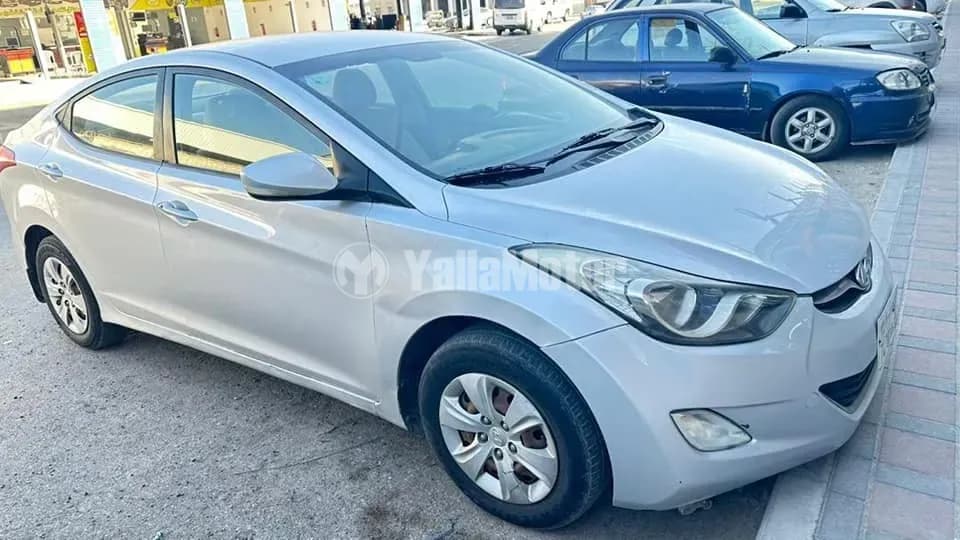 Used Hyundai Elantra 2012