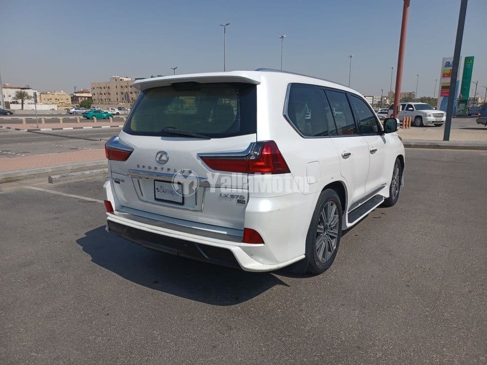 لكزس أل أكس 570 2016 مستعملة