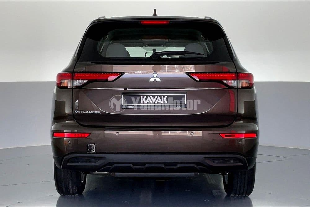 New Mitsubishi Outlander 2023