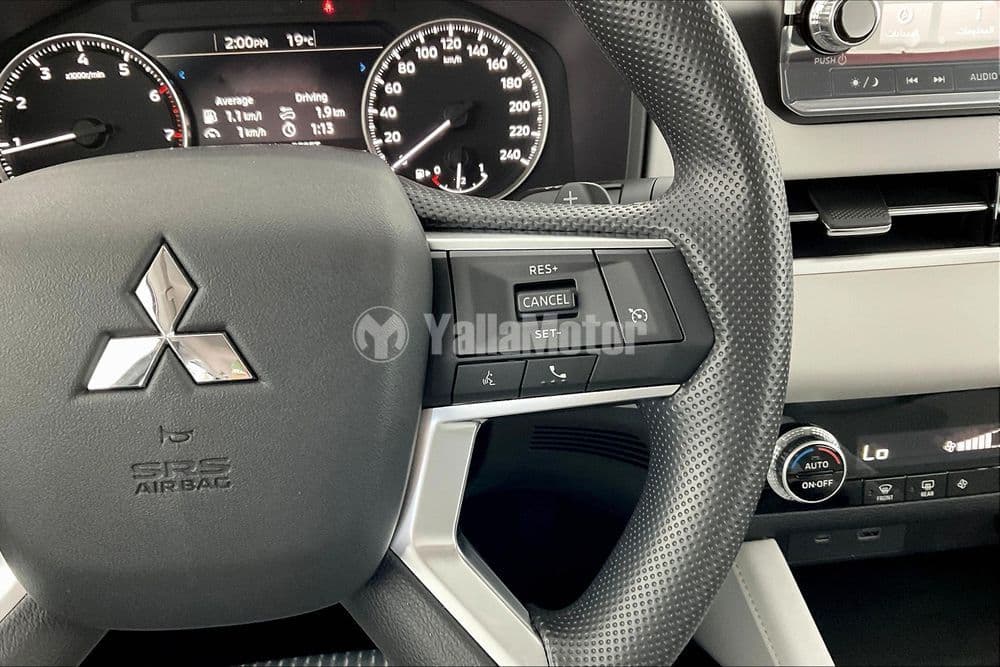 New Mitsubishi Outlander 2023