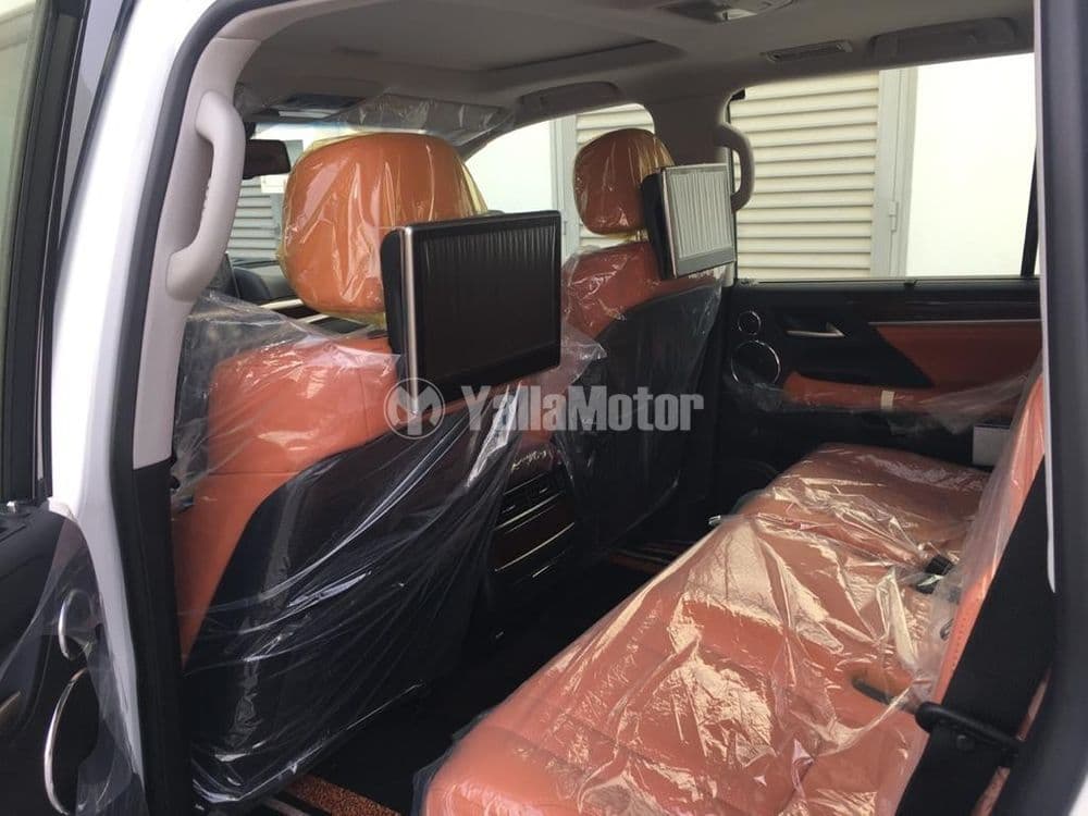 Used Lexus LX 570 5 door 5.7L 2021