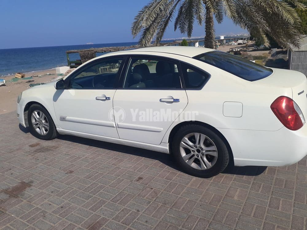 Used Renault Safrane 2.0L, 4cyl SE 2010