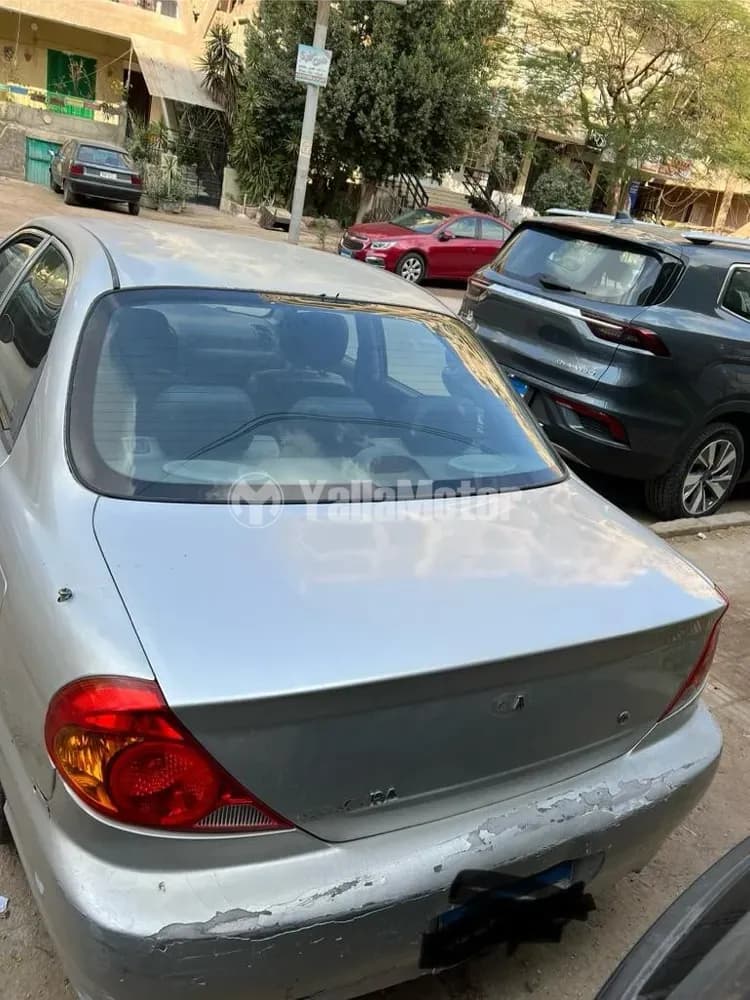 Used Kia Sephia 2005
