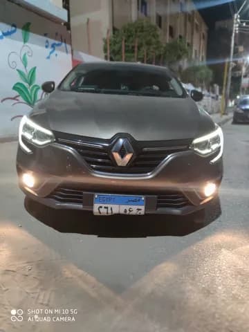 Used Renault Megane 1.6L E2 A/T 2018 Used Renault Megane 1.6L E2 A/T 2018 used_cars.forSale