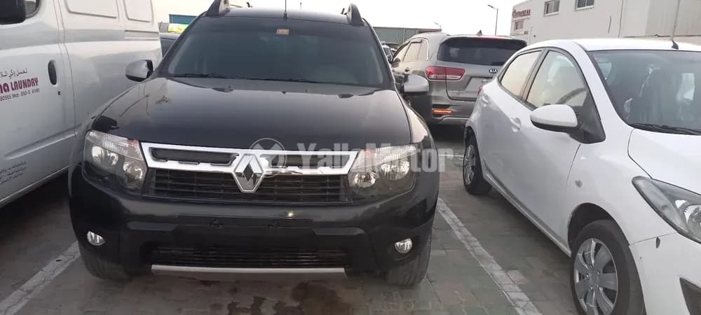 رينو دستر 2.0L PE 2015 مستعملة