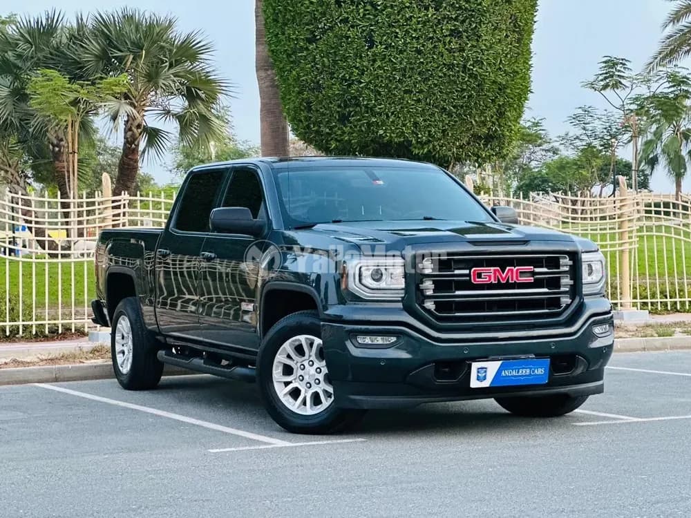 مستعملة جي إم سي سييرا 5.3L V8 Elevation Regular Cab AWD 2017