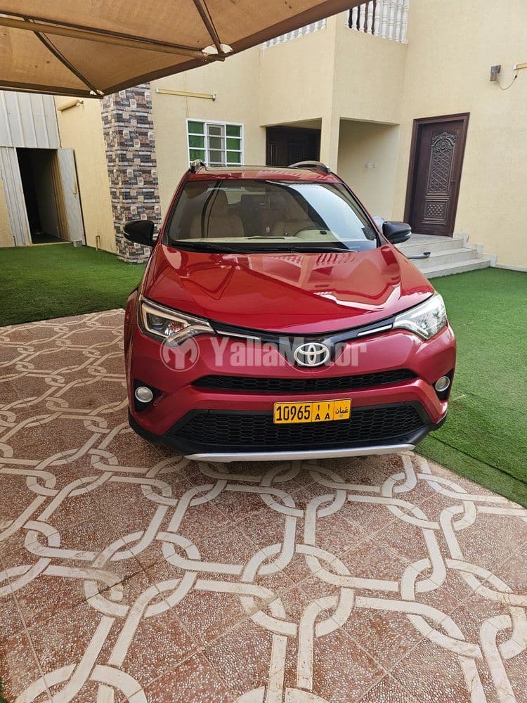 تويوتا راف4 2.5L Full Option 4X4 2016 مستعملة