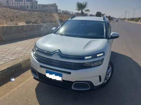 سيتروين C5 Aircross 1.6T Live 2021 مستعملة سيتروين C5 Aircross 1.6T Live 2021 مستعملة للبيع