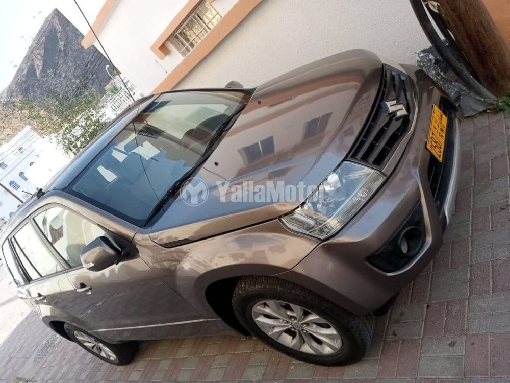 سوزوكي جراند فيتارا 5 Door Top 2014 مستعملة