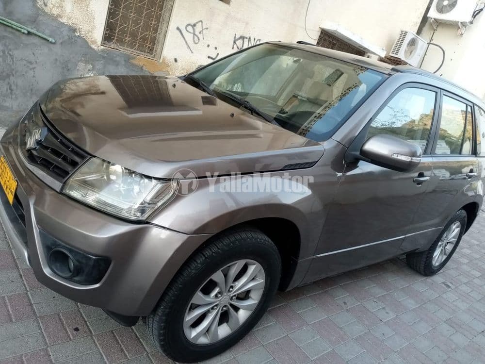 سوزوكي جراند فيتارا 5 Door Top 2014 مستعملة