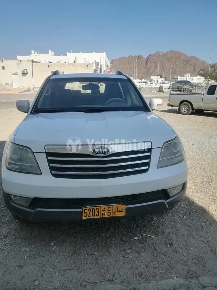 كيا موهافي أربع أبواب 3.8L بيس 2012 مستعملة