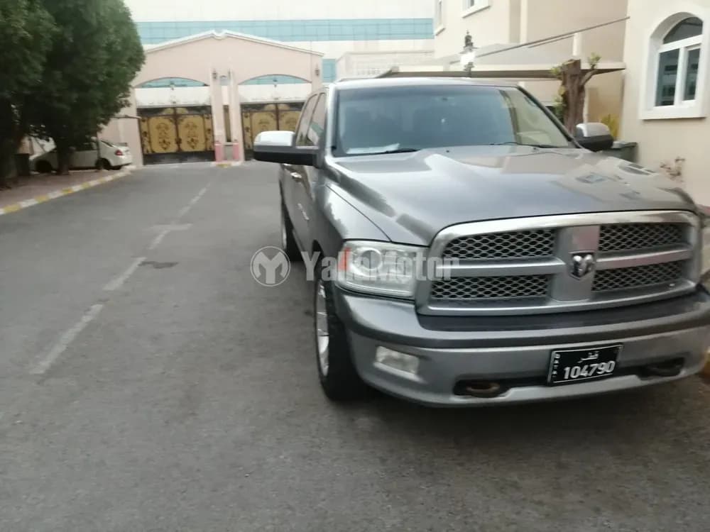 Used RAM 1500 5.7L Laramie (Double Cab) 2011