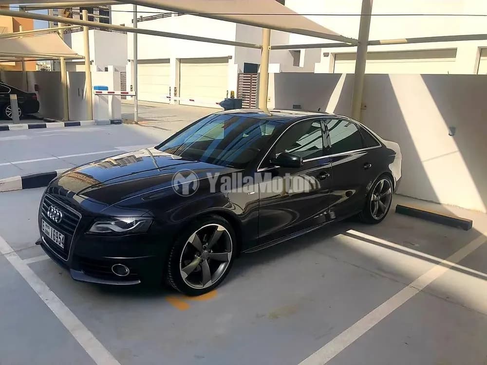 Used Audi A4 40 TFSI S-line Plus (190 HP) 2012
