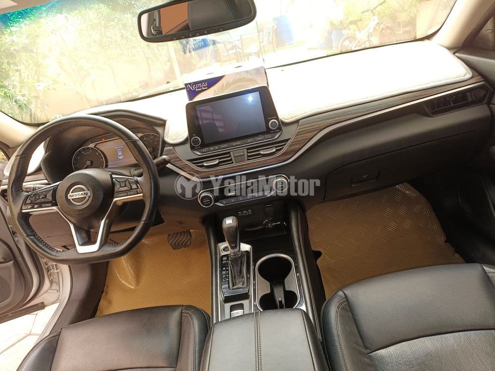 Used Nissan Altima 2.0 Turbo SV 2020