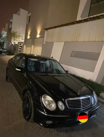 مرسيدس بنز الفئة -إي E 500 2005 مستعملة مرسيدس بنز الفئة -إي E 500 2005 مستعملة used_cars.forSale