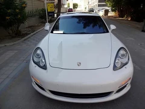 بورش باناميرا 3.0L 4 Executive 2012 مستعملة بورش باناميرا 3.0L 4 Executive 2012 مستعملة used_cars.forSale