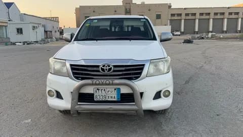 مستعملة تويوتا هيلوكس 2013 مستعملة تويوتا هيلوكس 2013 used_cars.forSale