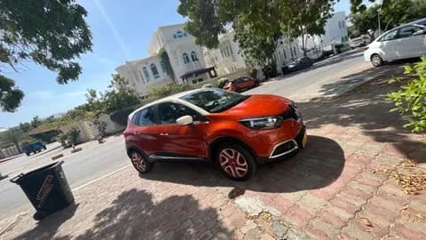 Used Renault Captur 1.2L LE 2016 Used Renault Captur 1.2L LE 2016 used_cars.forSale