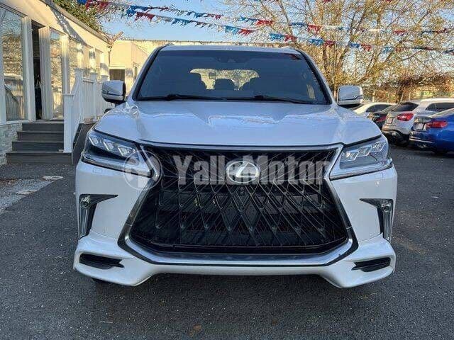 Used Lexus LX 570 5 door 5.7L 2020