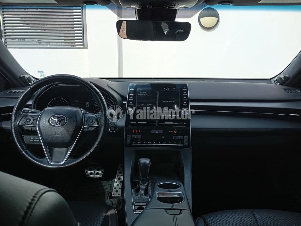 Used Toyota Avalon 3.5 SE 2019