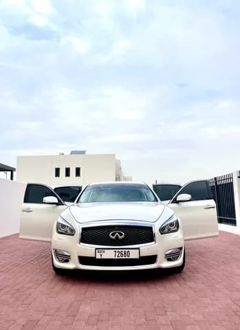 Used Infiniti Q70 3.7L Luxe 2019 Used Infiniti Q70 3.7L Luxe 2019 used_cars.forSale