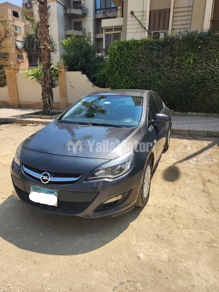 Used Opel Astra 2013
