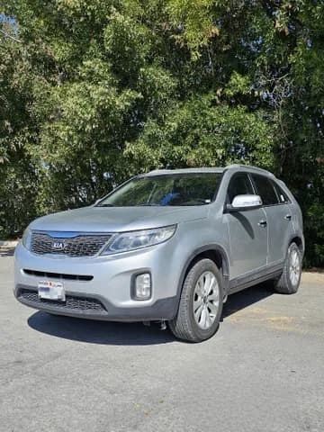 Used Kia Sorento 3.5L 7 Seater 2014 Used Kia Sorento 3.5L 7 Seater 2014 used_cars.forSale