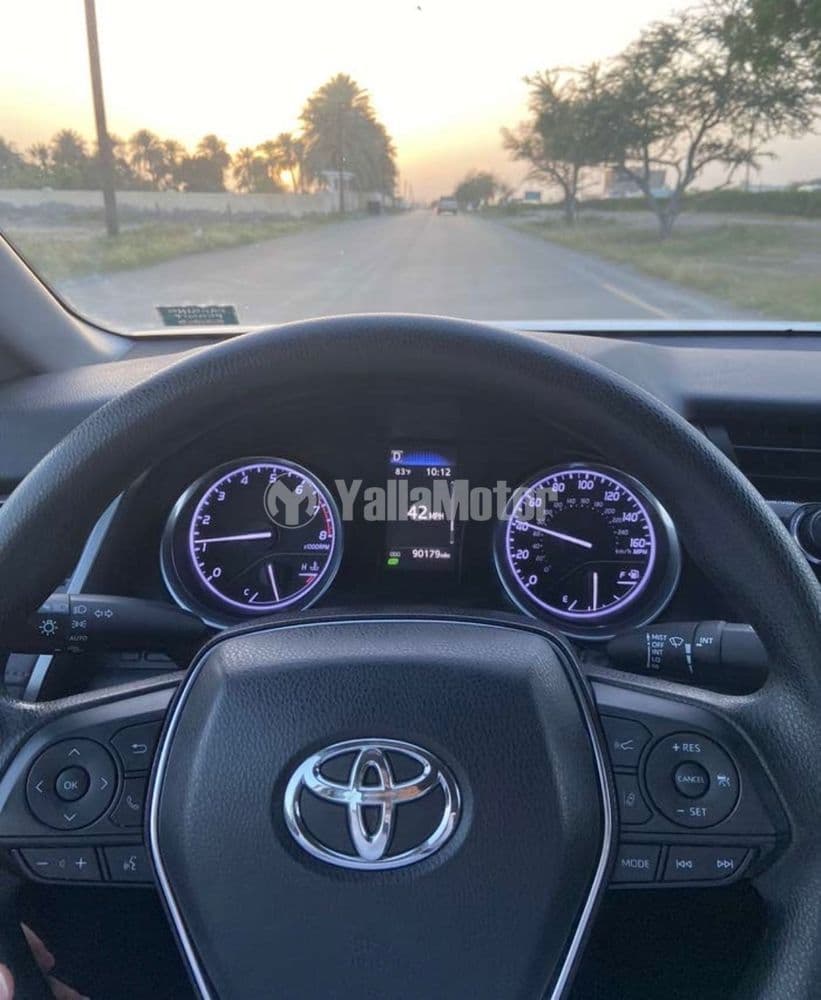 Used Toyota Camry 2.5L LE HEV 2019
