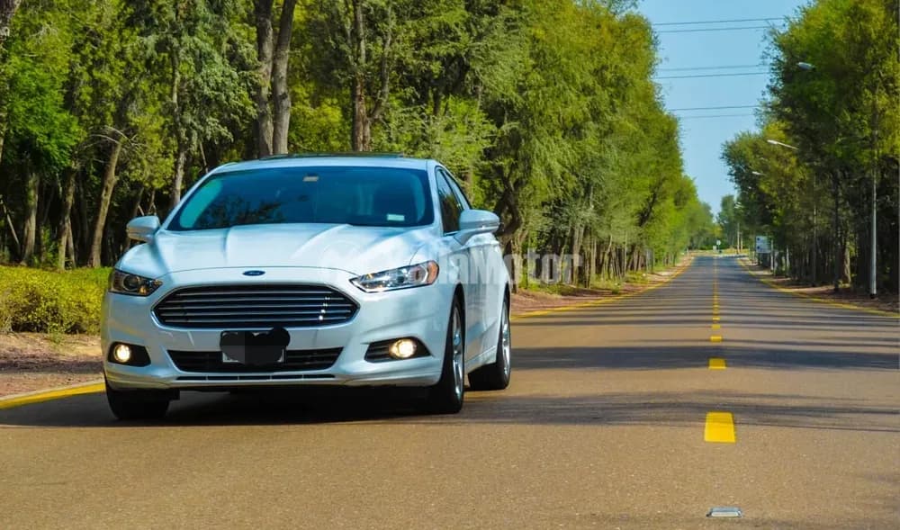 Used Ford Fusion 2.5L SE 2014