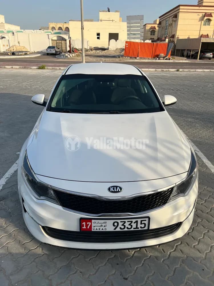 كيا أوبتيما 2.4L Base 2018 مستعملة