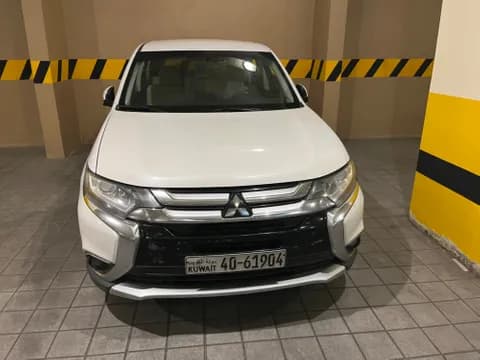 ميتسوبيشي أوت لاندر 2017 مستعملة ميتسوبيشي أوت لاندر 2017 مستعملة used_cars.forSale
