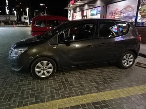 أوبل مريفا 1.4L 2016 مستعملة أوبل مريفا 1.4L 2016 مستعملة used_cars.forSale
