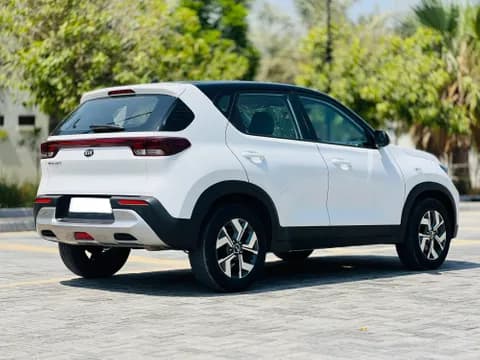 كيا Sonet 1.5L LX 2021 مستعملة كيا Sonet 1.5L LX 2021 مستعملة used_cars.forSale